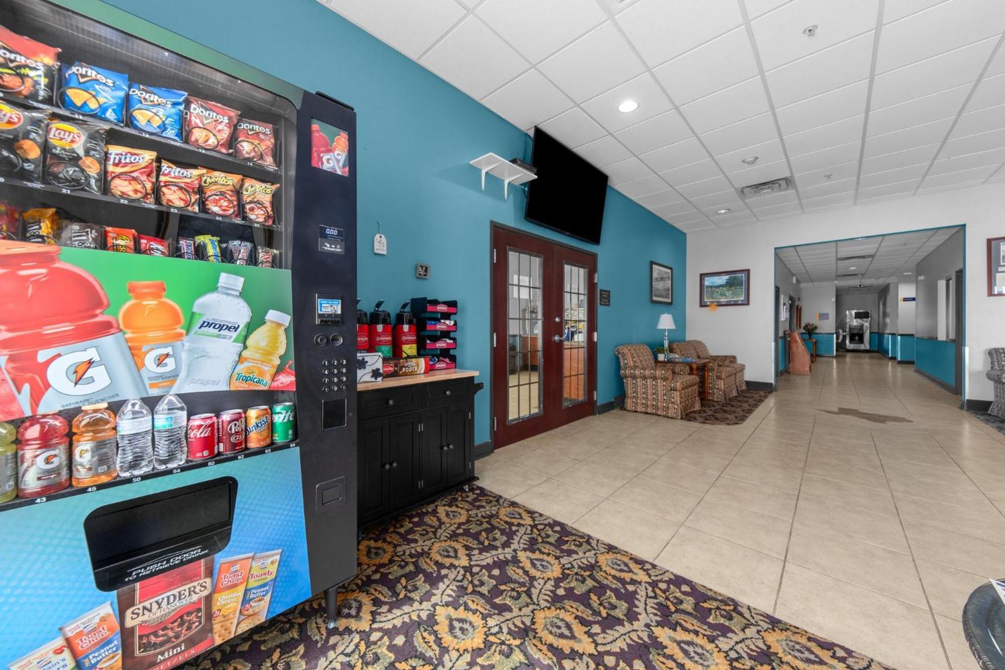 Days Inn By Wyndham Salado Bagian luar foto