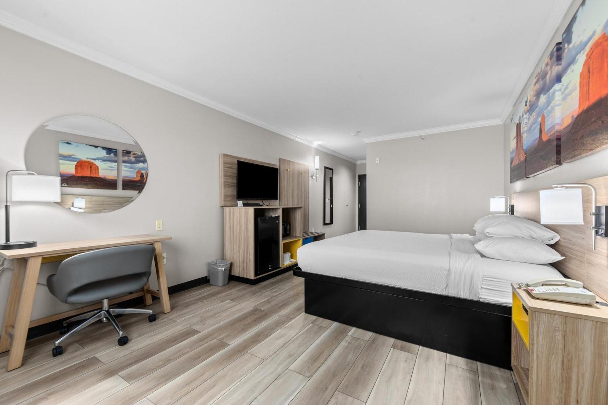 Days Inn By Wyndham Salado Bagian luar foto